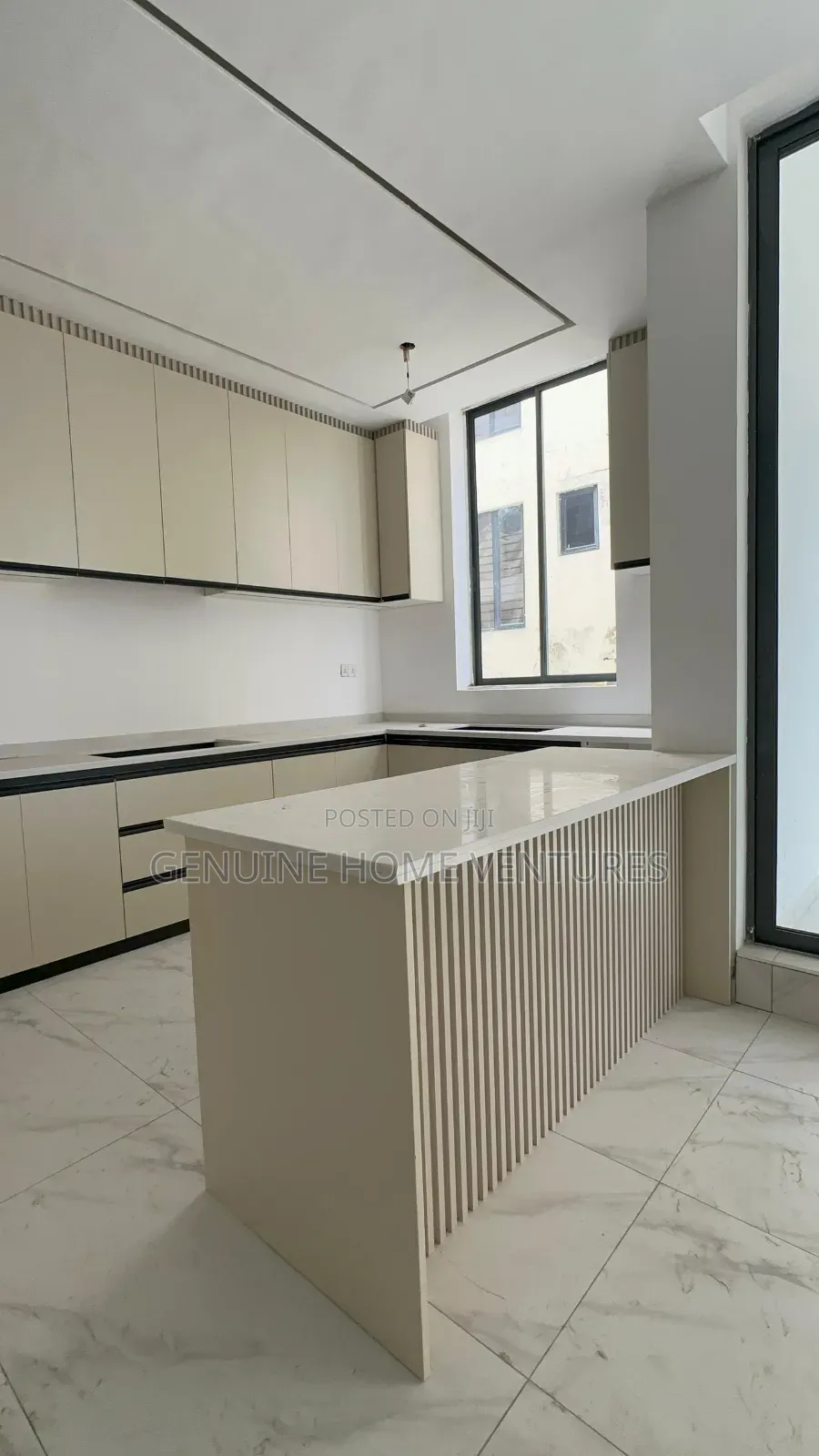 2bdrm Apartment in Lekk Phase 1 for sale in Lekki Phase 1