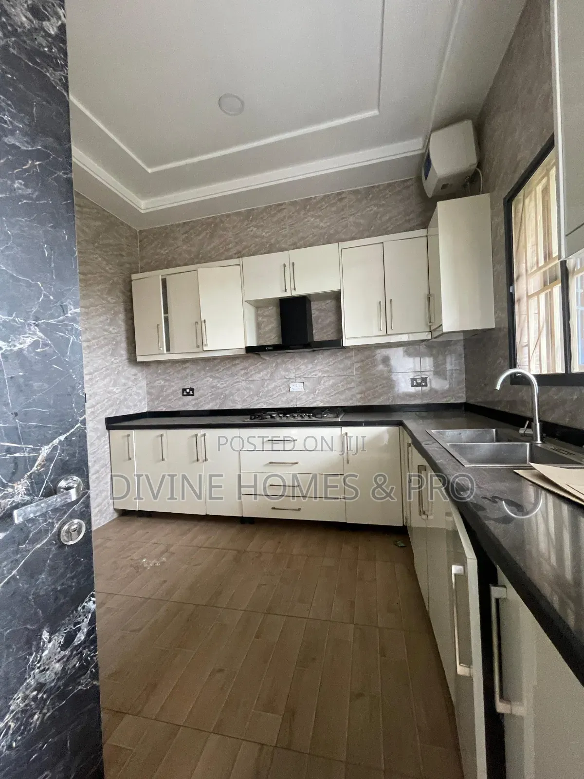 3bdrm Block of Flats in Jahi for rent in Jahi