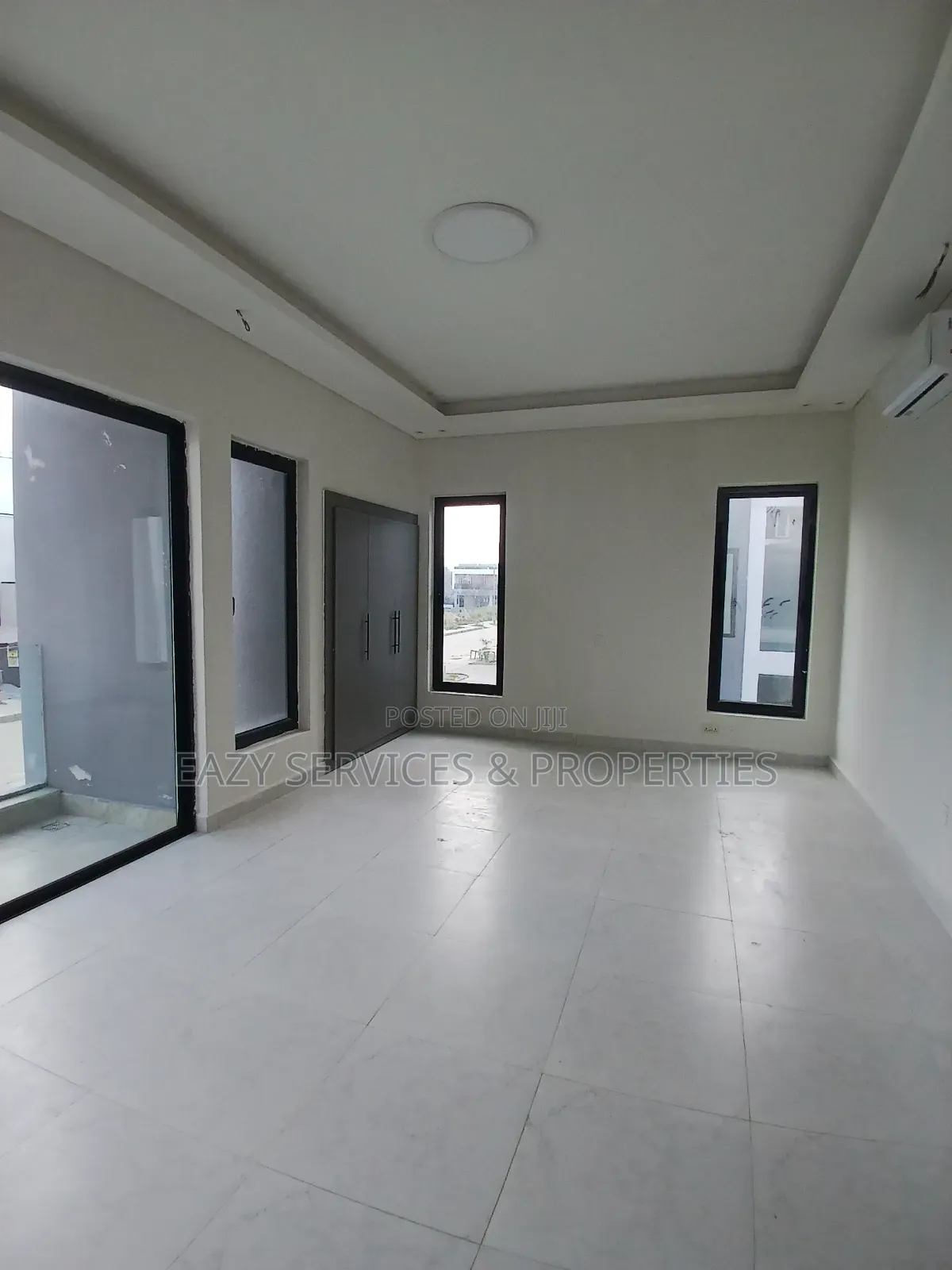 5bdrm Duplex in Maiyegun Beach, Lekki Phase 1 for rent in Lekki Phase 1