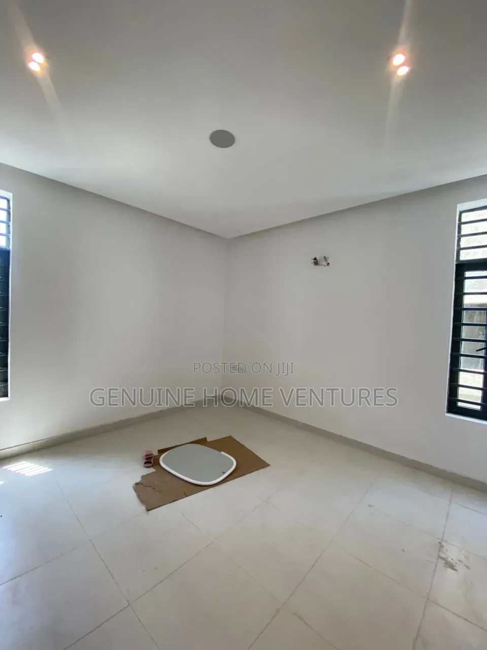 2bdrm Apartment in Osapa London Lekki for sale in Osapa london