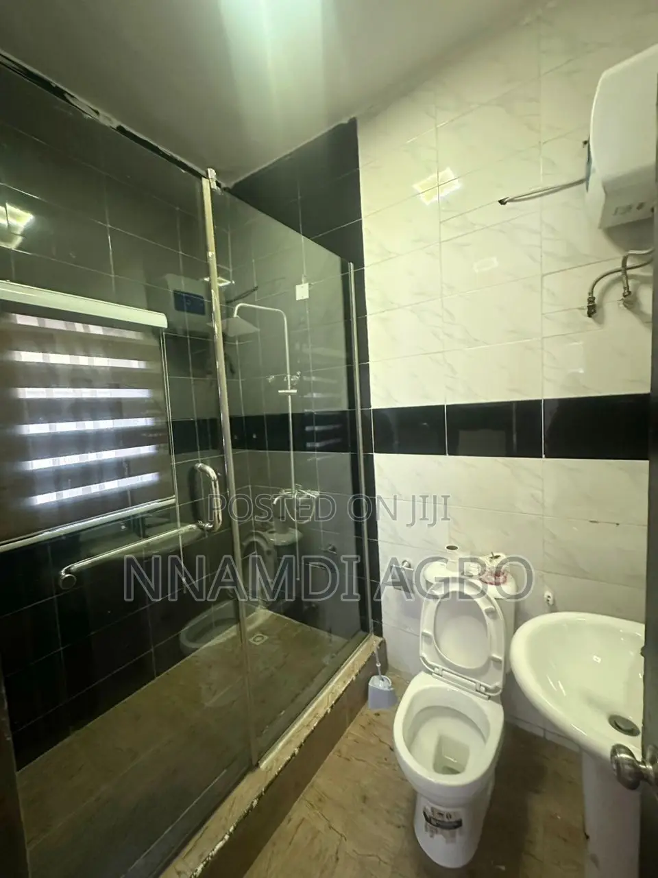 2bdrm Apartment in Osapa london for rent in Osapa london