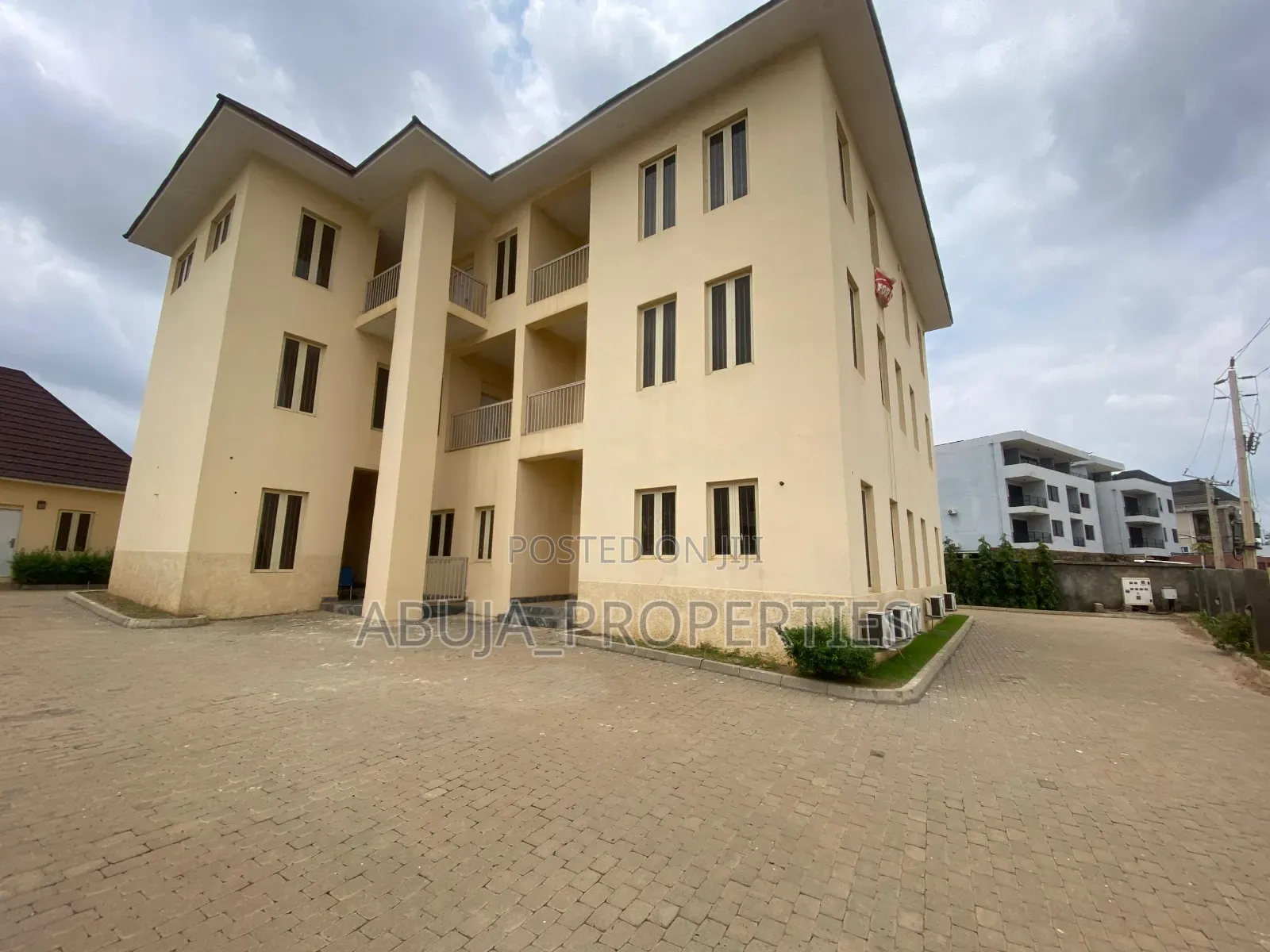 Furnished 4bdrm House in Mini Estate, Mabushi for sale in Mabushi