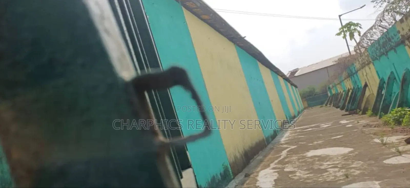 Self Compound 7,000sqm Warehouse Along Apapa-Oshodi Exp in Oshodi Expressway