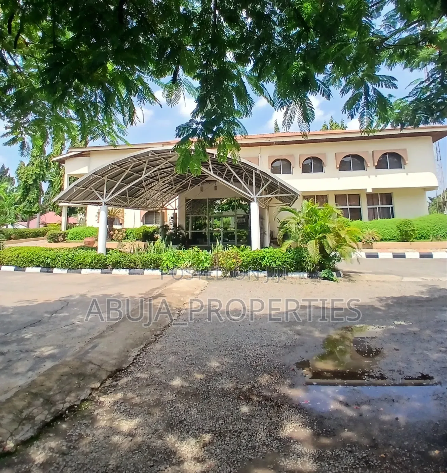 Detached Duplex for Commercial Use in Wuse 2