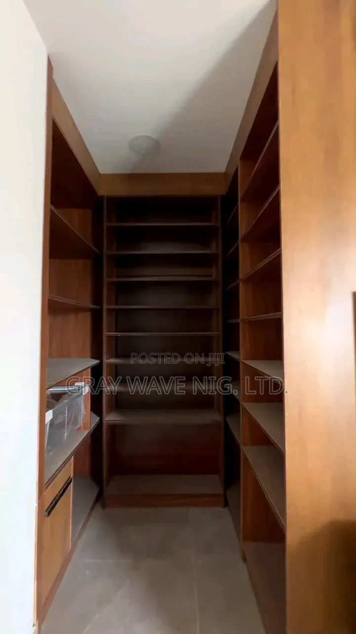 7bdrm Mansion in Guzape District for sale in Guzape District