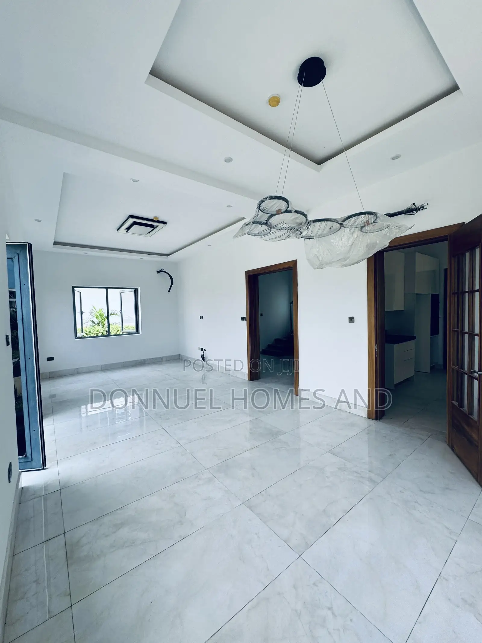 3bdrm Penthouse in Ikate for rent in Ikate