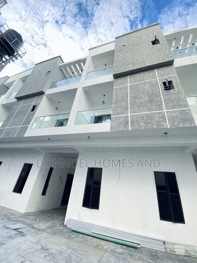 4bdrm Duplex in Ologolo for rent in Ologolo