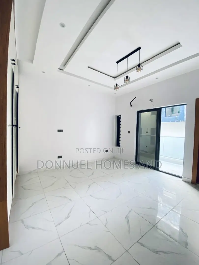 4bdrm Duplex in Ologolo for rent in Ologolo