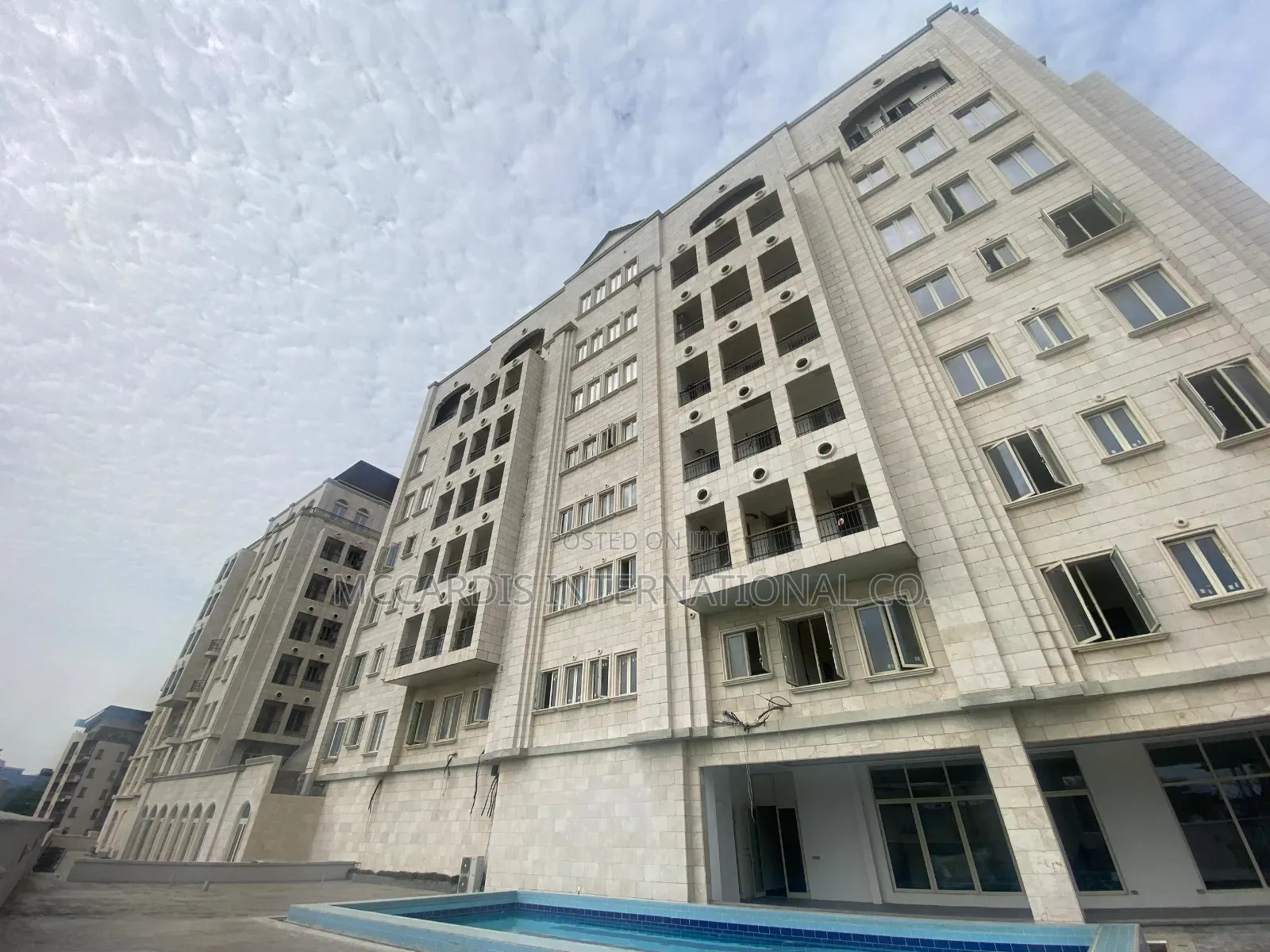 4bdrm Apartment in Kofo Abayomi for rent in Kofo Abayomi