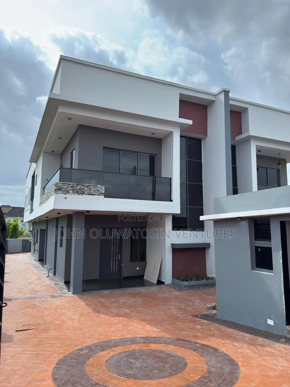 4bdrm Duplex in Kolapo Ishola Gra, Akobo for rent in Akobo