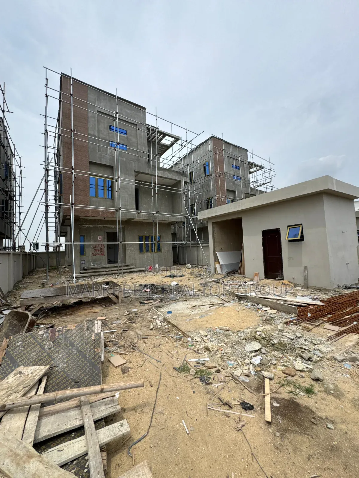 Furnished 5bdrm Duplex in Surulere Lagos for sale in Aguda / Surulere