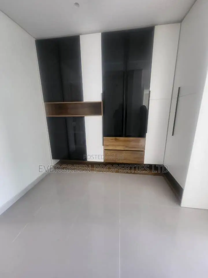 5bdrm Duplex in Parkview Estate for rent in Parkview Estate