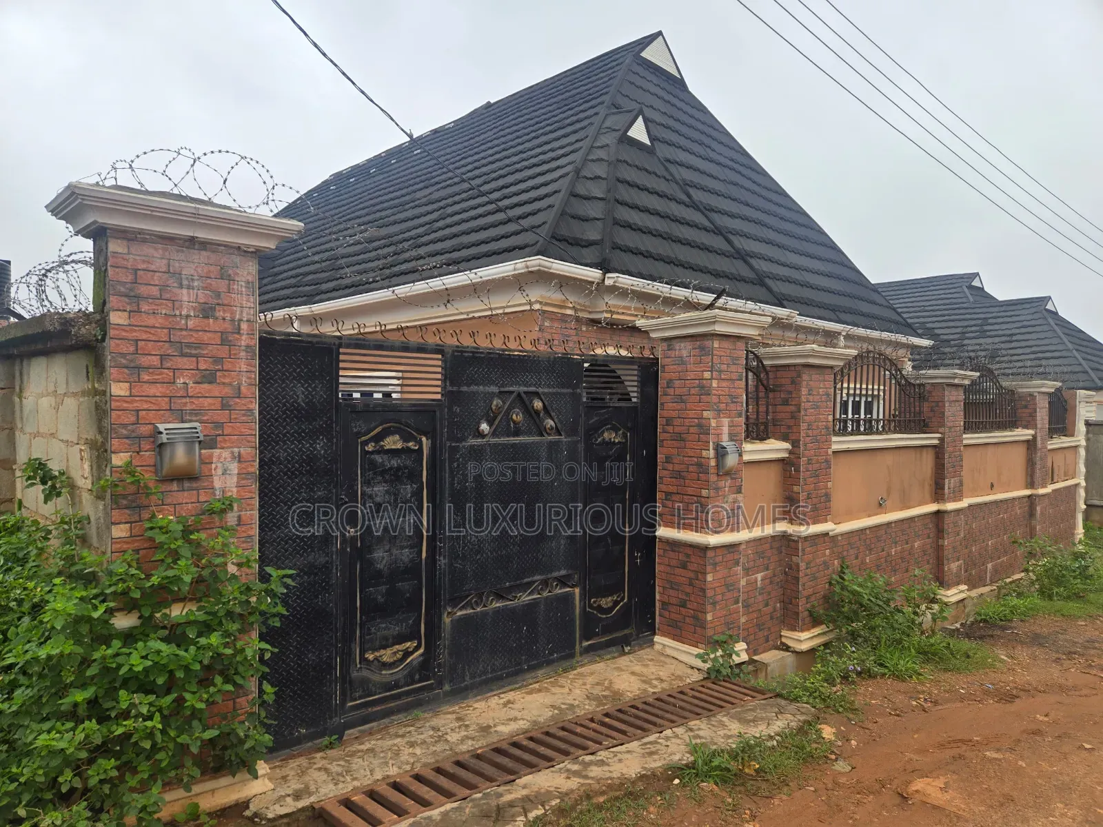 2bdrm Bungalow in Hephzibah Estate, Ibadan for sale in Ibadan