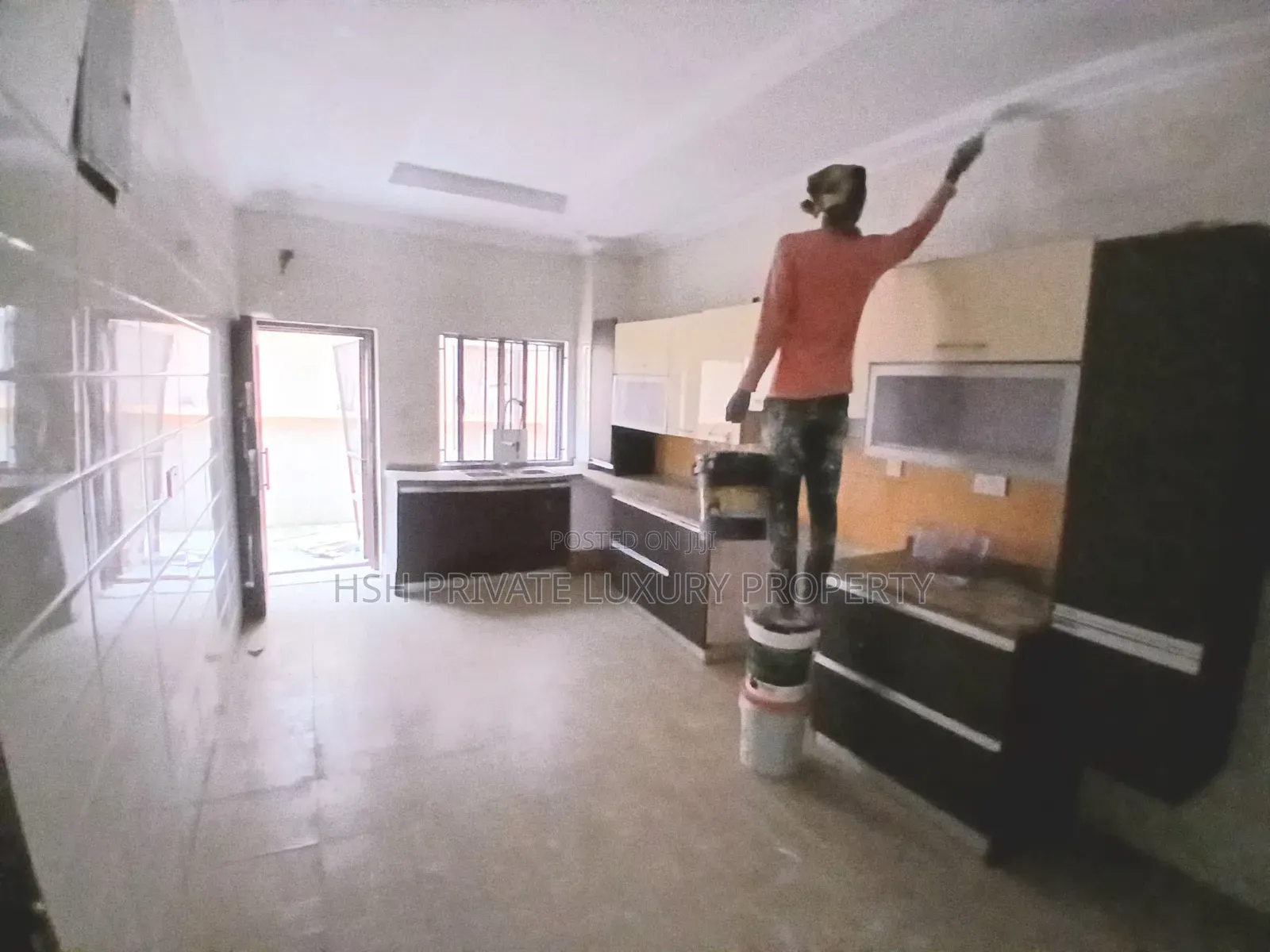4bdrm Duplex in Ikota for rent in Ikota