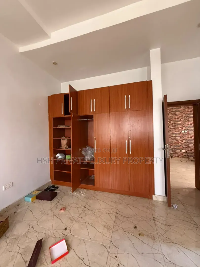 3bdrm Duplex in Lekki, Chevron for rent in Chevron