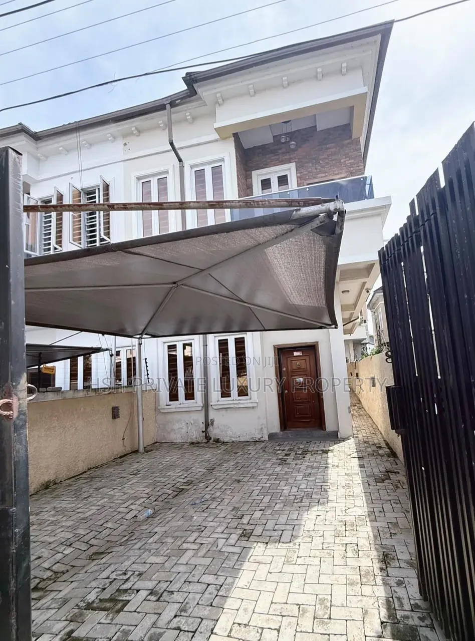 3bdrm Duplex in Lekki, Chevron for rent in Chevron
