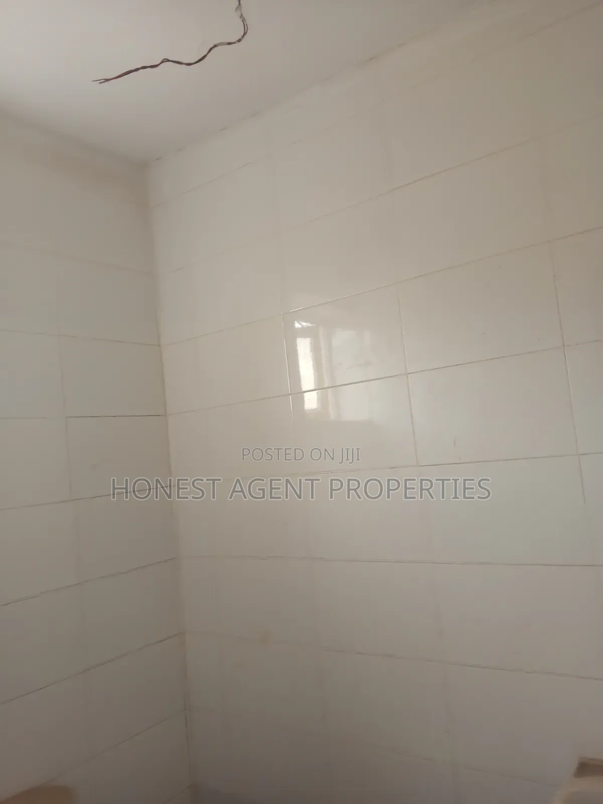 Shop Space for Rent at 2/2, Kubwa Abuja in Kubwa