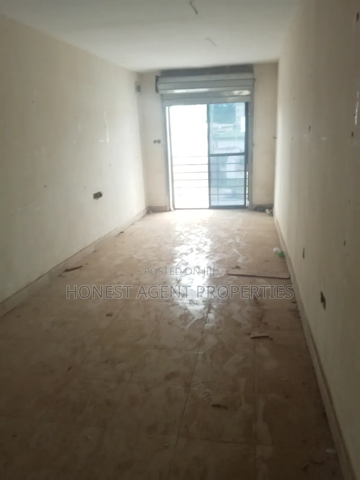 Shop Space for Rent at 2/2, Kubwa Abuja in Kubwa