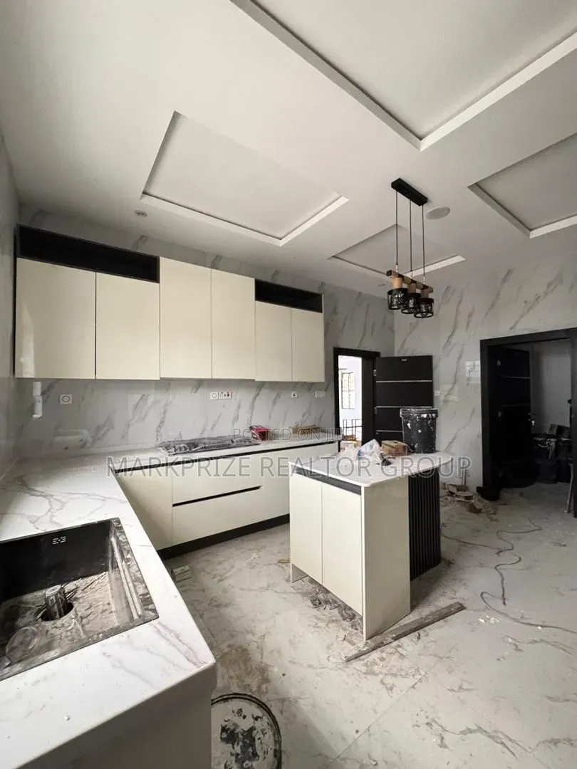 Furnished 6bdrm Duplex in Ojodu Lagos, Berger for sale in Berger