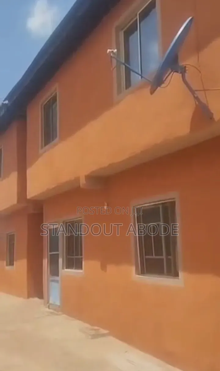 2bdrm Block of Flats in Good Location, Abaranje for sale in Abaranje
