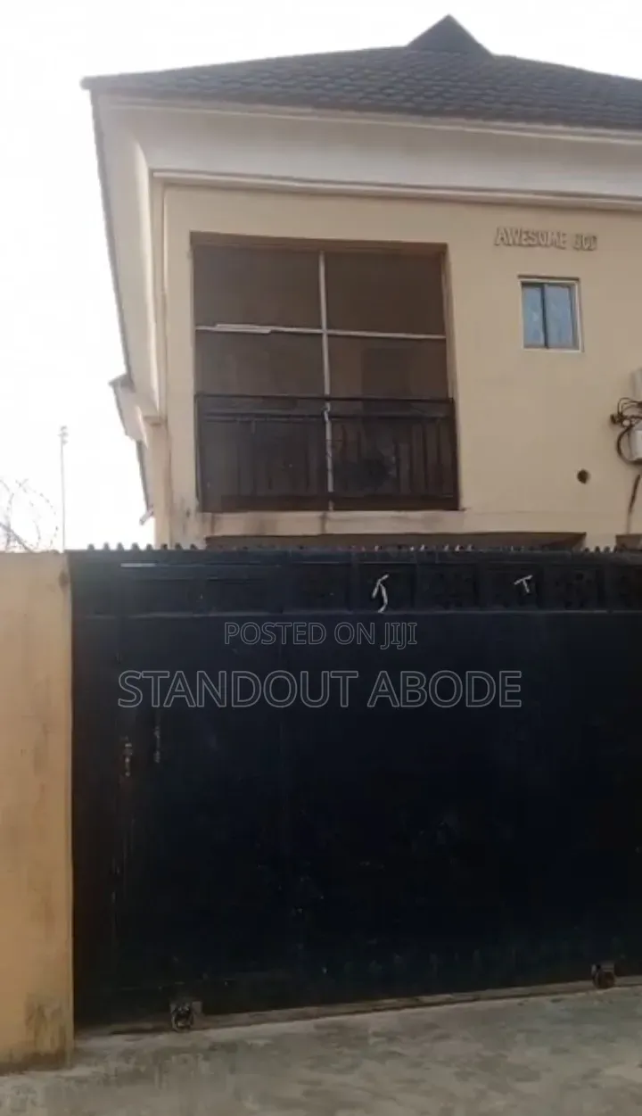 2bdrm Block of Flats in Good And Secured, Idimu for sale in Idimu