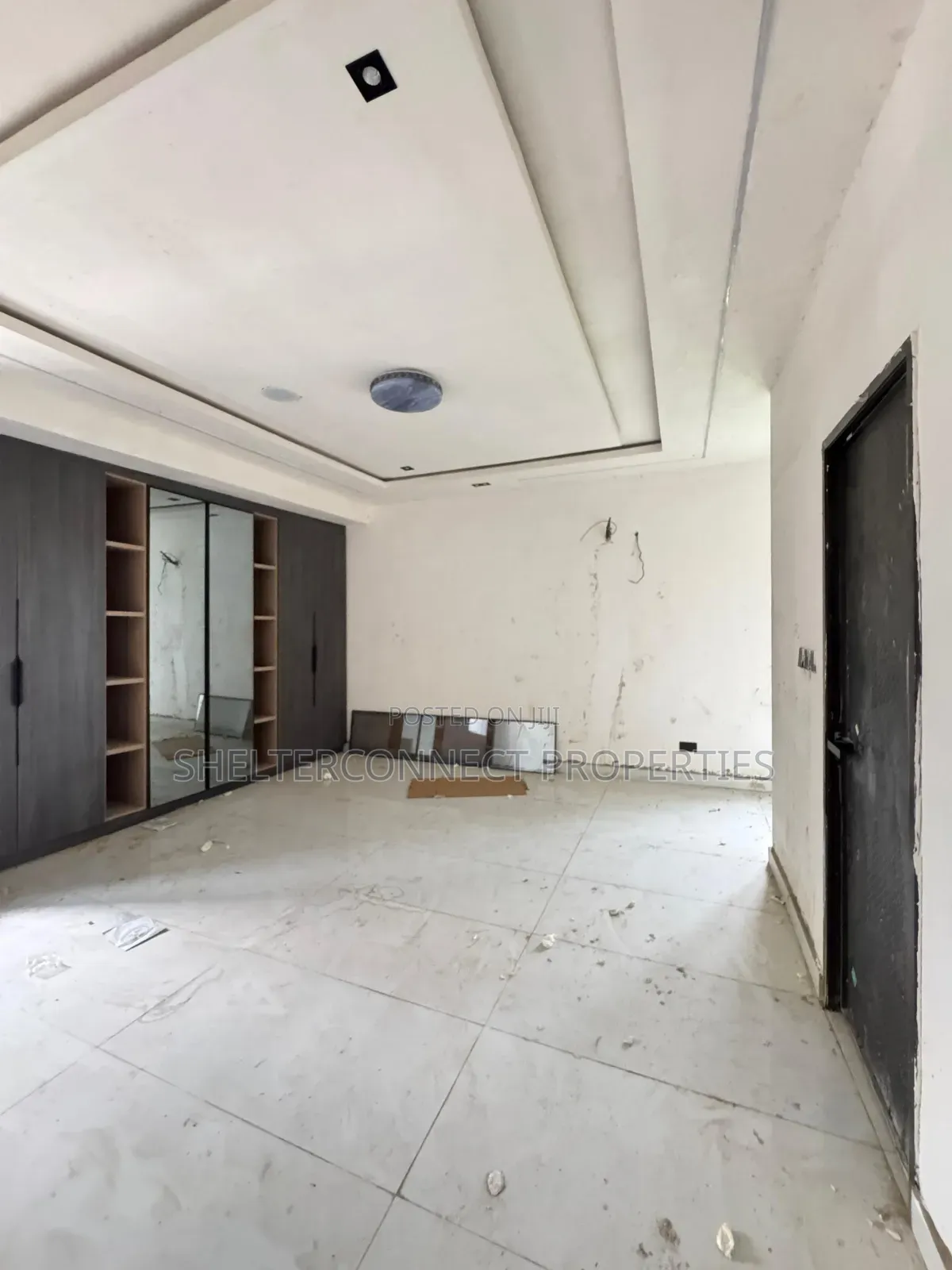 5bdrm Duplex in Papa Ajao Surulere for sale in Papa Ajao / Surulere