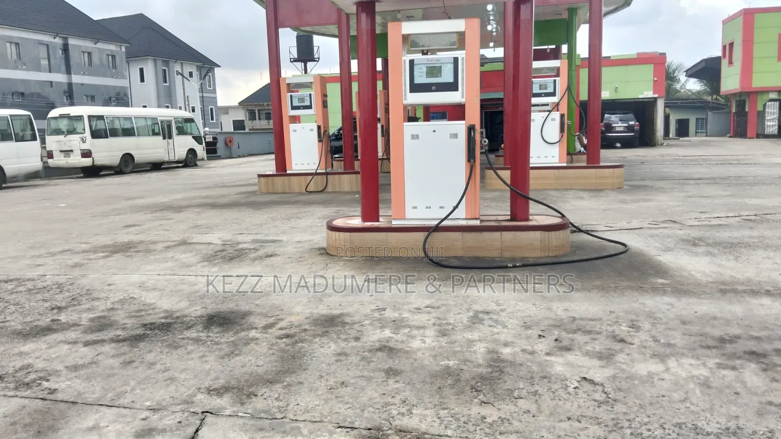 For Sale : Functional Standard Filling Station in Port Harcourt in New Layout