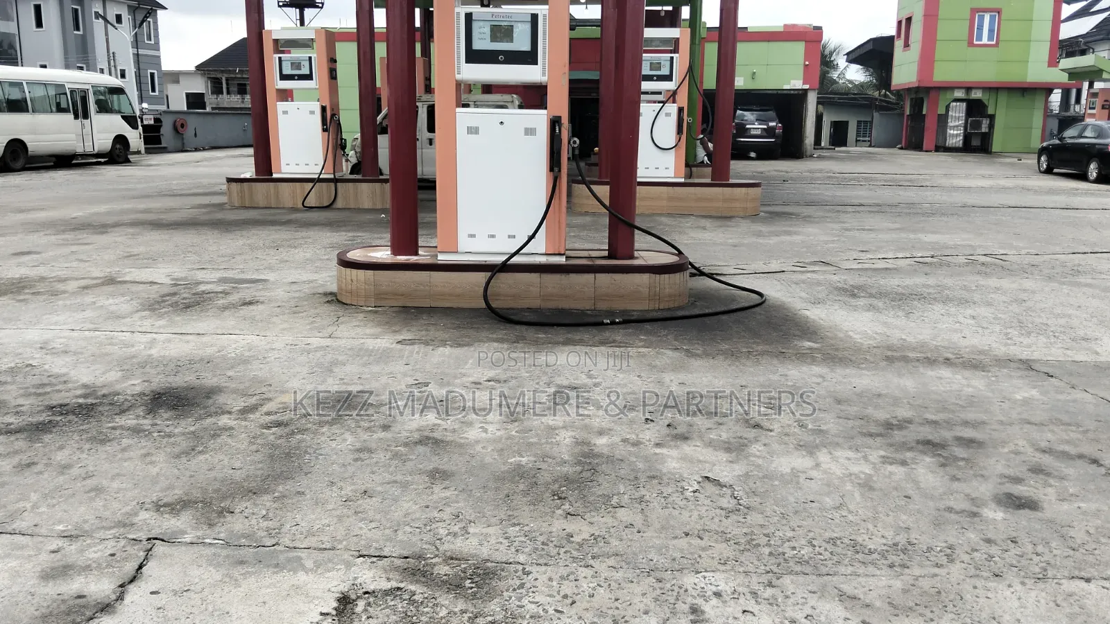 For Sale : Functional Standard Filling Station in Port Harcourt in New Layout