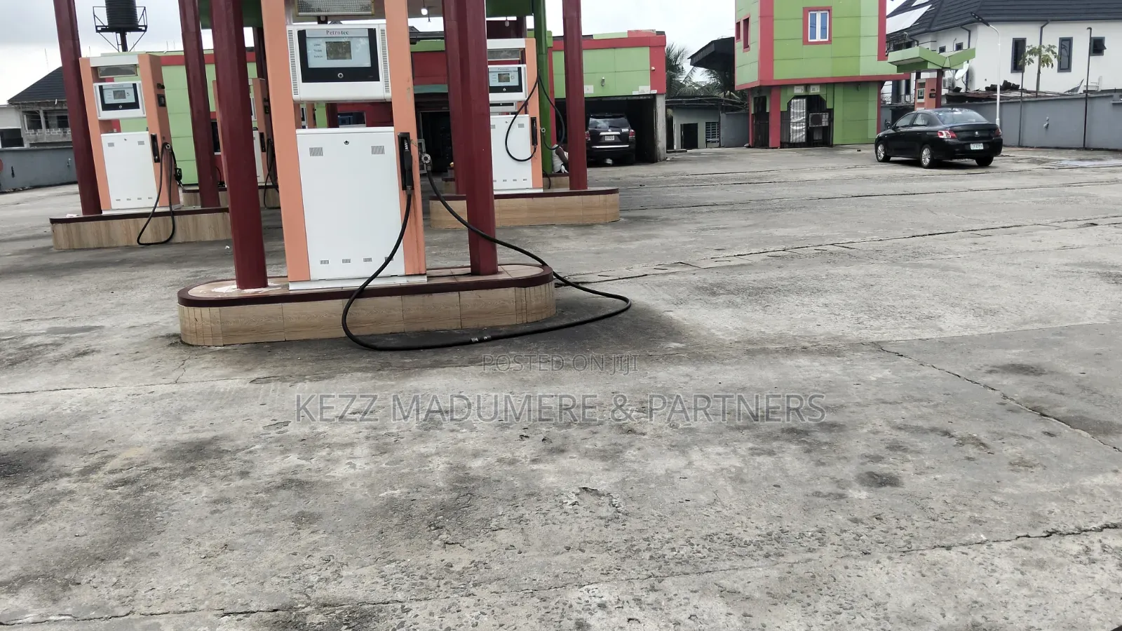 For Sale : Functional Standard Filling Station in Port Harcourt in New Layout