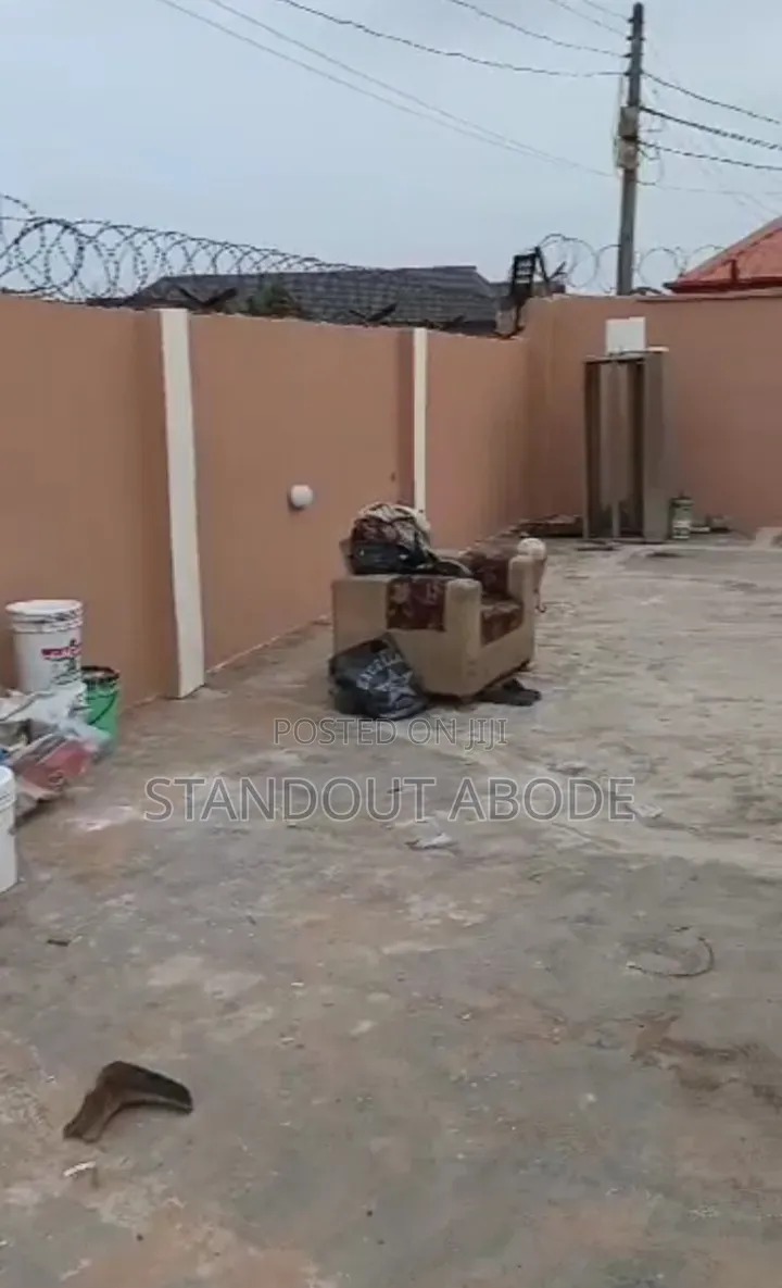 4bdrm Bungalow in Peace Estate, Iyana Ipaja for sale in Iyana Ipaja
