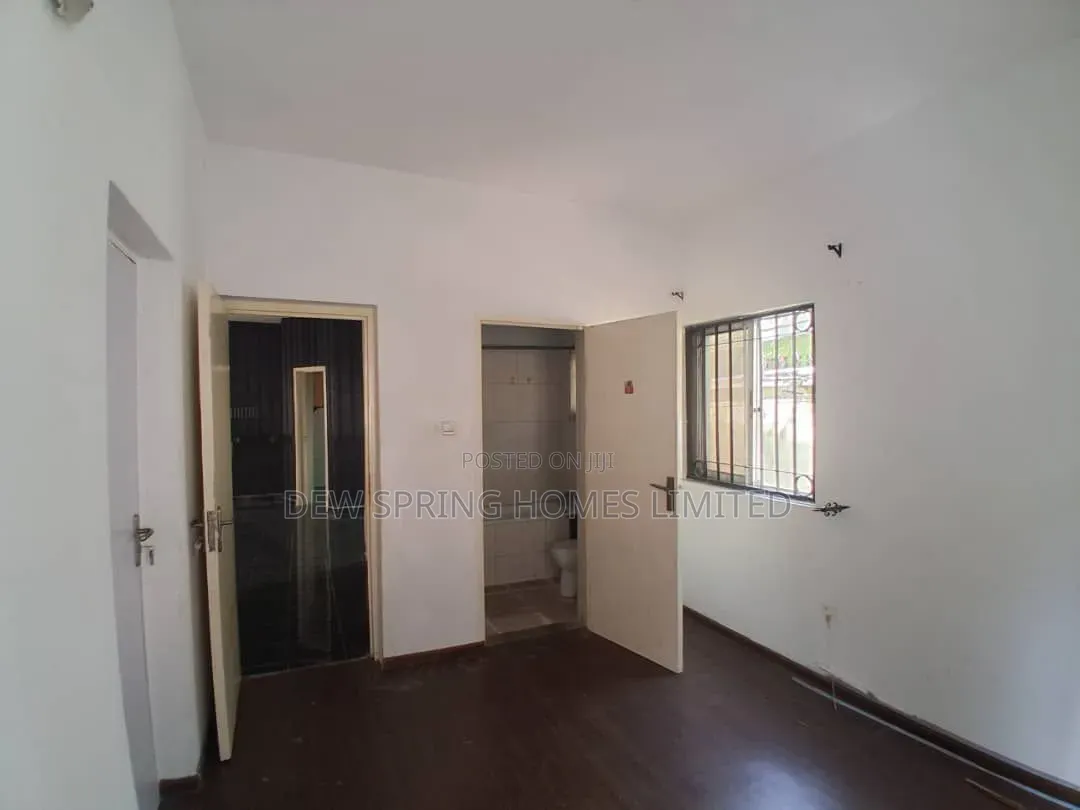 2bdrm Apartment in Lekki Phase 1 for rent in Lekki Phase 1