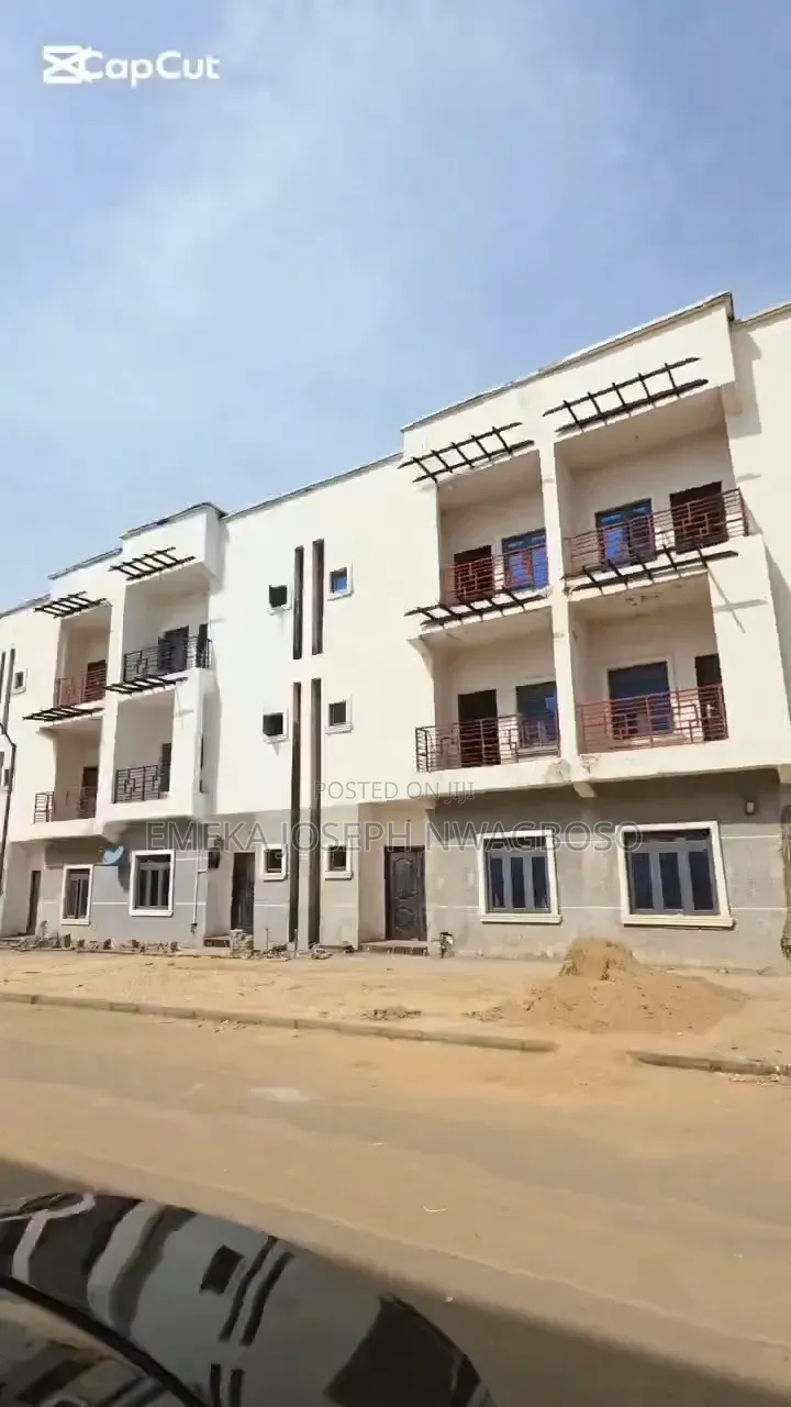 4bdrm Townhouse/Terrace in Dawaki for sale in Dawaki