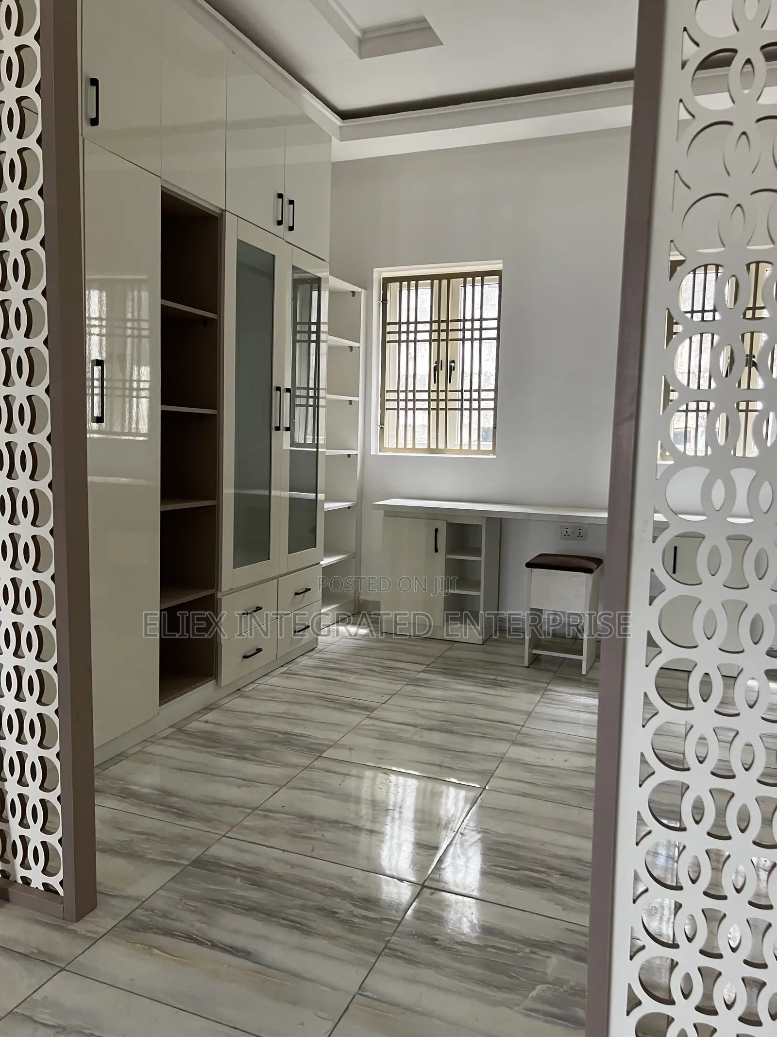 Furnished 3bdrm Duplex in Jahi Gilmore for rent in Jahi