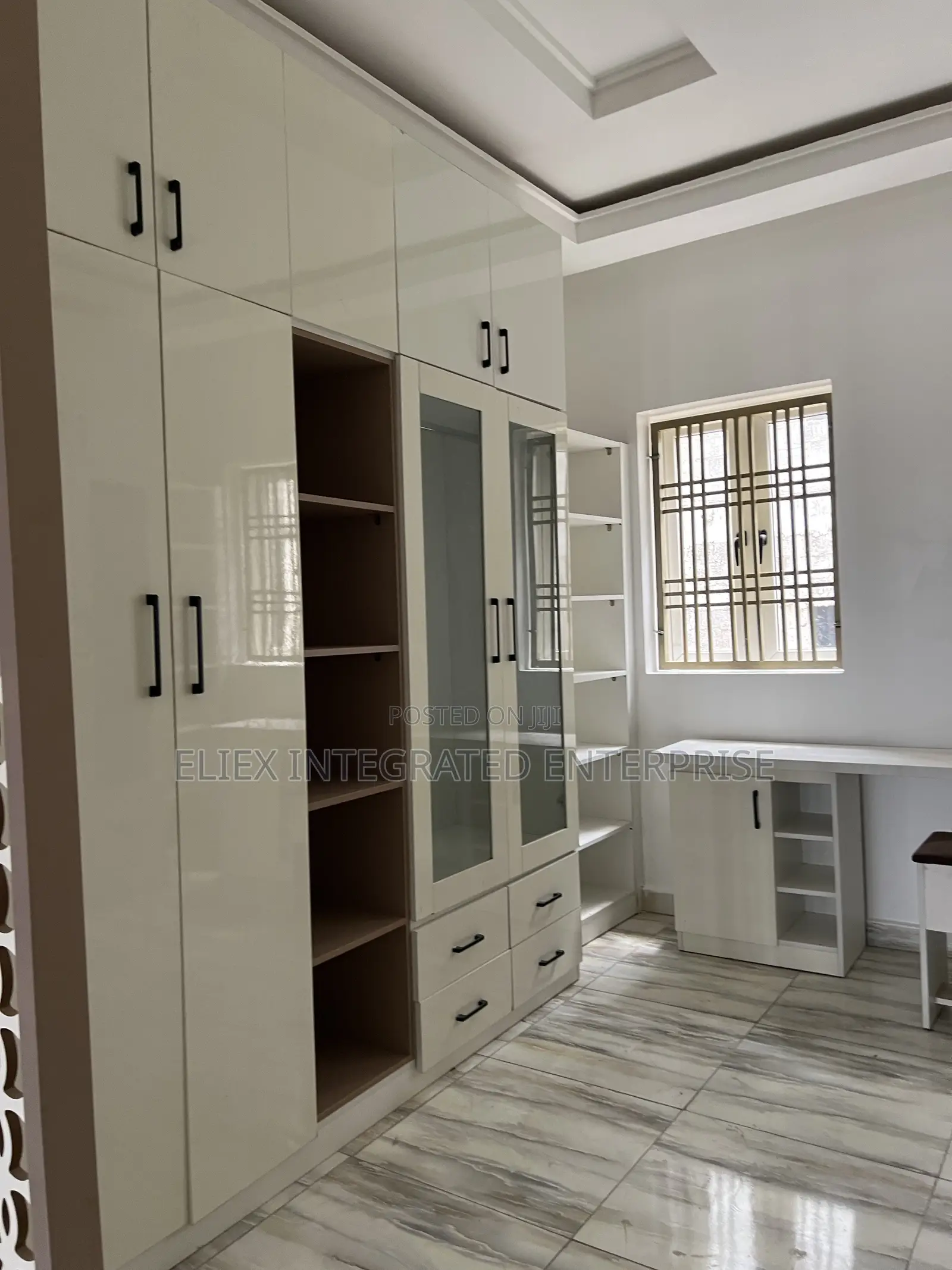 Furnished 3bdrm Duplex in Jahi Gilmore for rent in Jahi
