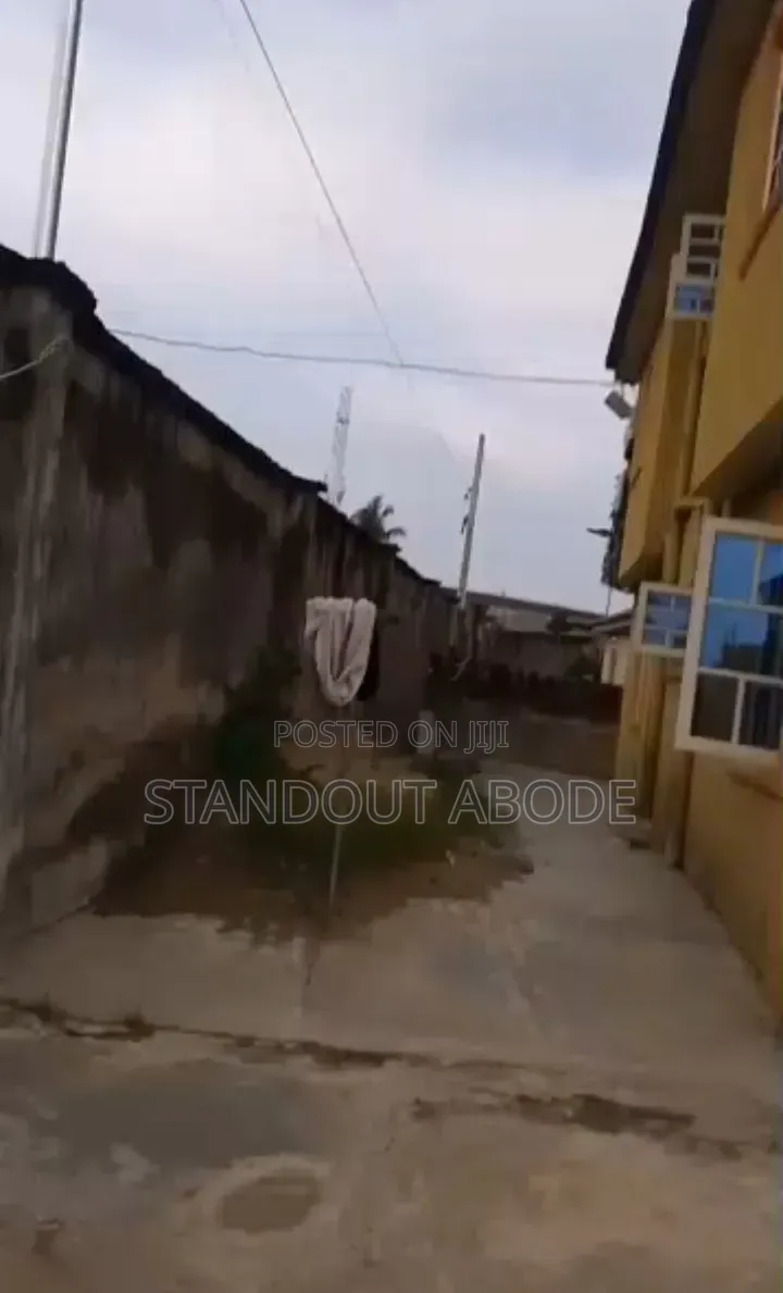 2bdrm Block of Flats in Good Location, Ipaja / Ipaja for sale in Ipaja / Ipaja