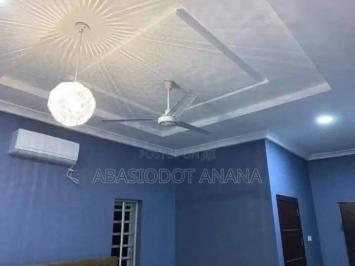 4bdrm Bungalow in Behind Comfort Fm, Uyo for rent in Uyo