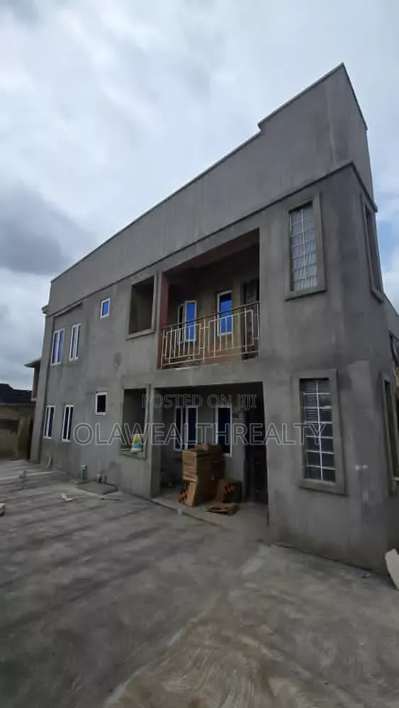 2bdrm Apartment in Basorun for rent in Basorun