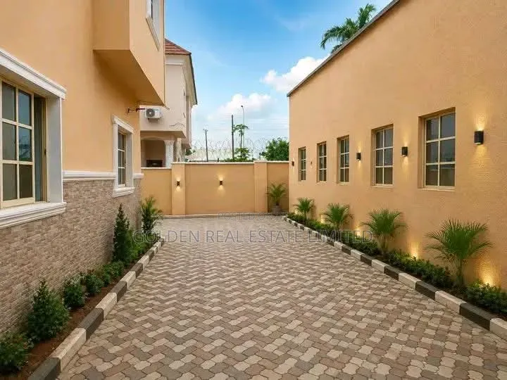 4bdrm Duplex in Lokogoma for rent in Lokogoma