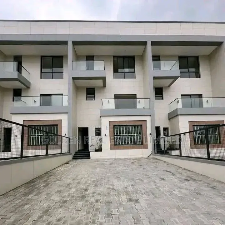 5bdrm Duplex in Katampe Extension for sale in Katampe Extension