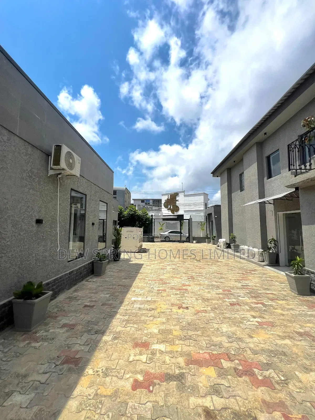 Shopping Mall Unit in Ikoyi in Old Ikoyi
