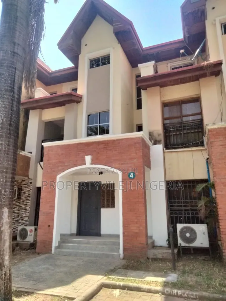 3bdrm Duplex in Wuse 2 for rent in Wuse 2
