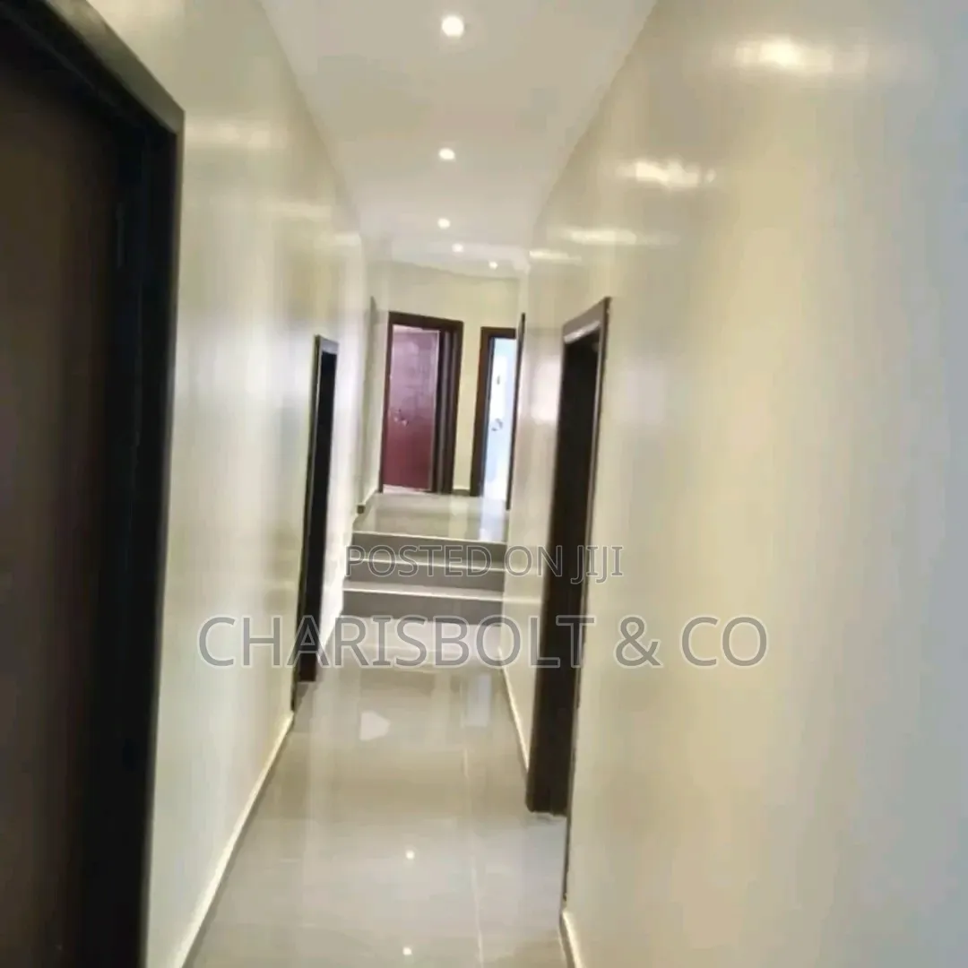 4bdrm Bungalow in Apo Resettlement for rent in Apo Resettlement