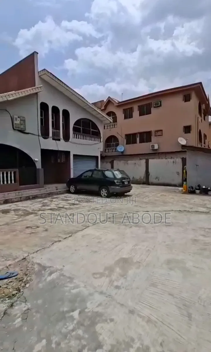2bdrm Block of Flats in Good Location, Ago Palace for sale in Ago Palace