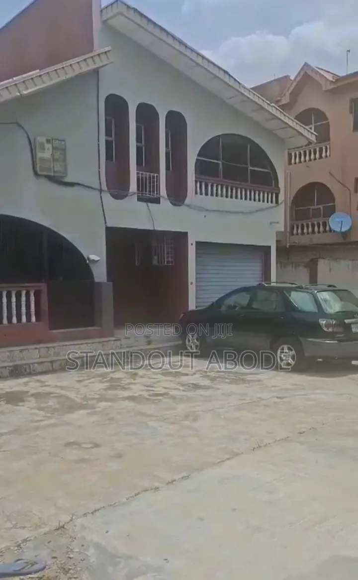 2bdrm Block of Flats in Good Location, Ago Palace for sale in Ago Palace