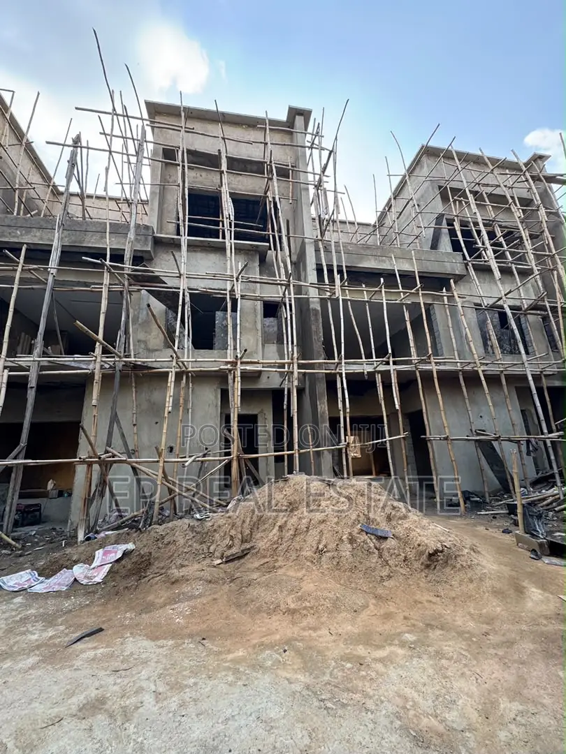 5bdrm House in Maitama for sale in Maitama