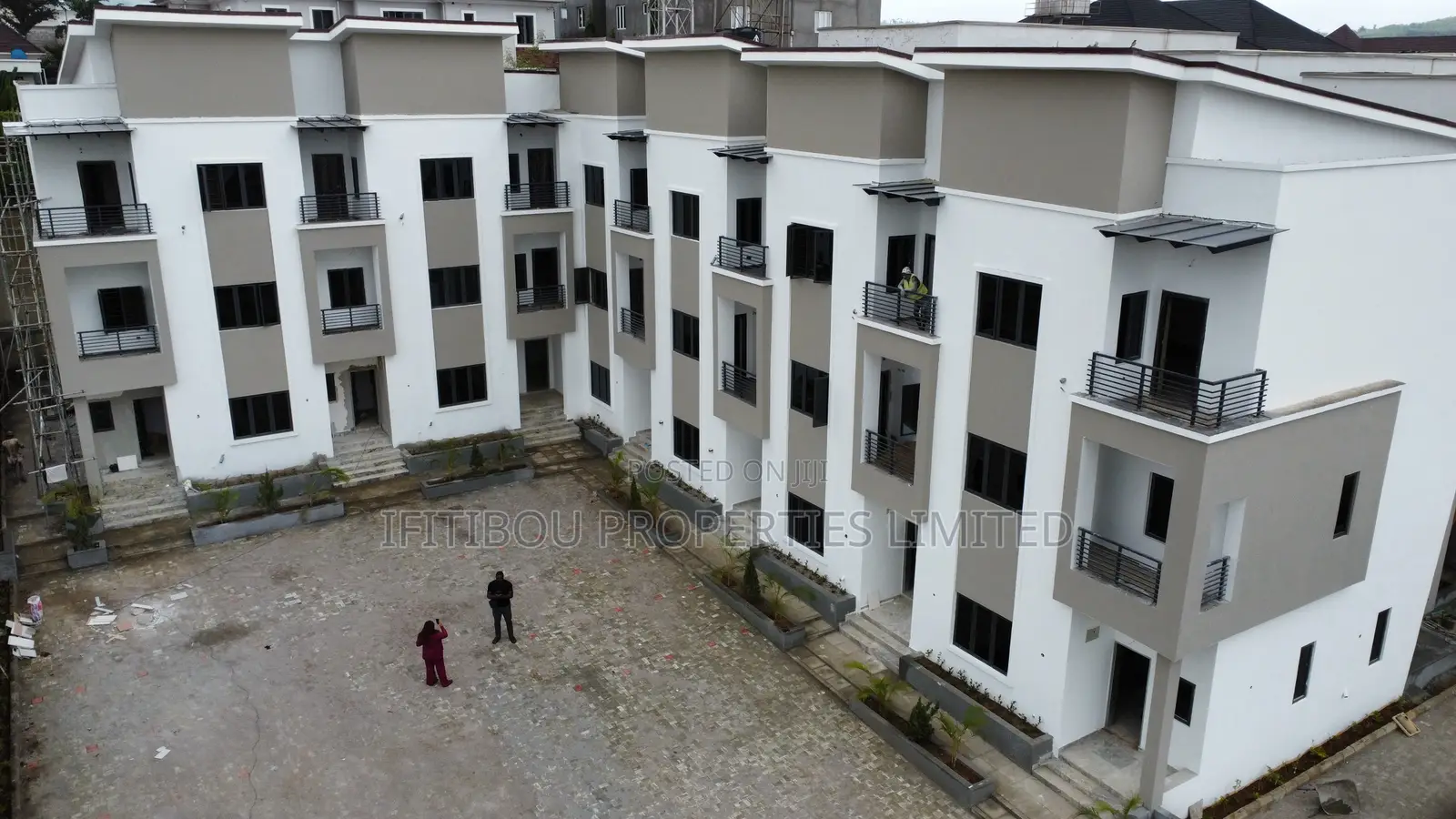 4bdrm Townhouse/Terrace in Din Estate, Guzape District for sale in Guzape District