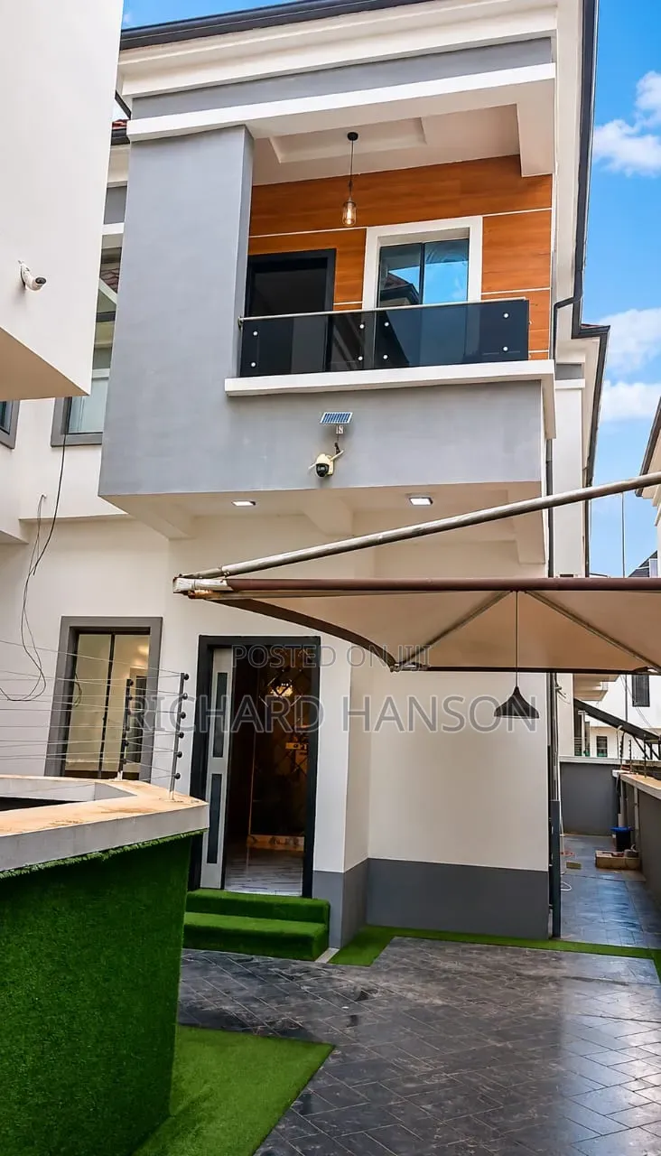 Furnished 3bdrm Duplex in Orchid (Monthly), Chevron for rent in Chevron