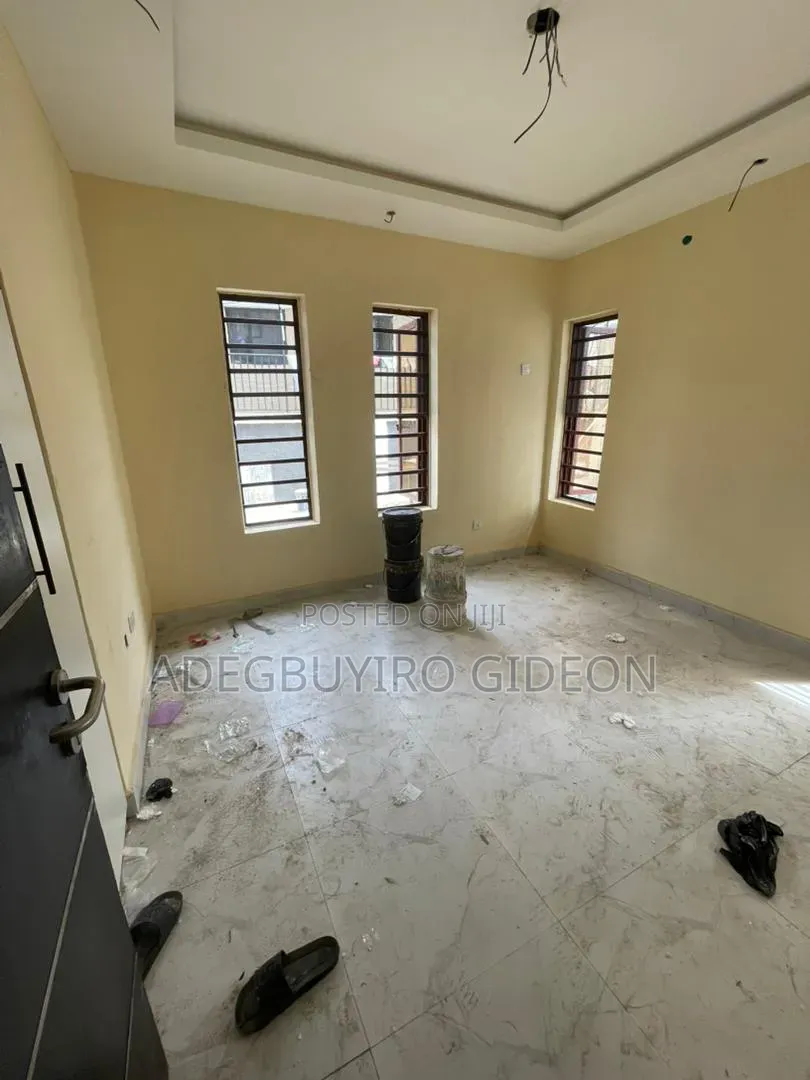 2bdrm Block of Flats in Thomas Estate for rent in Thomas Estate