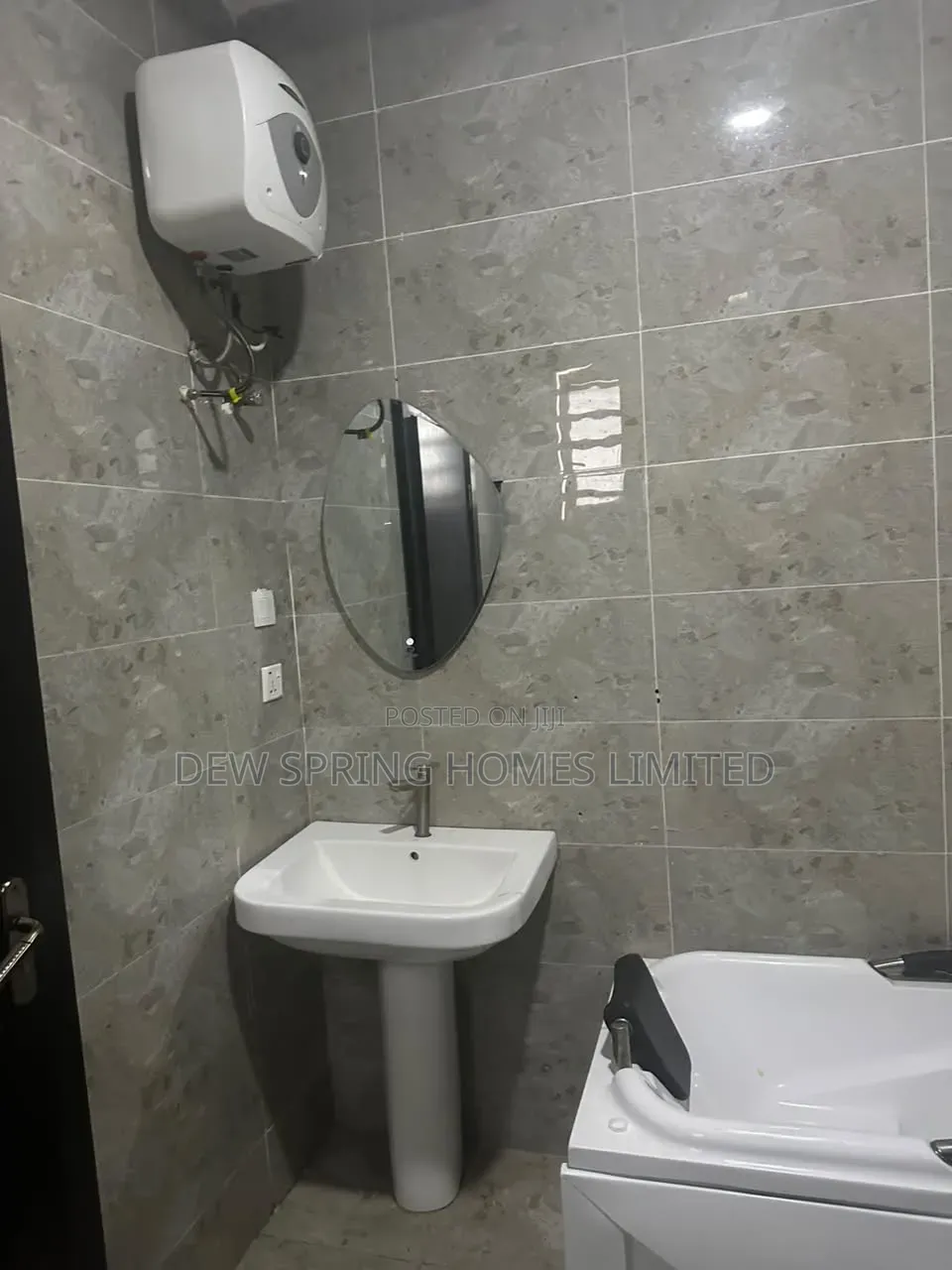 5bdrm Duplex in Salem, Ikate for rent in Ikate