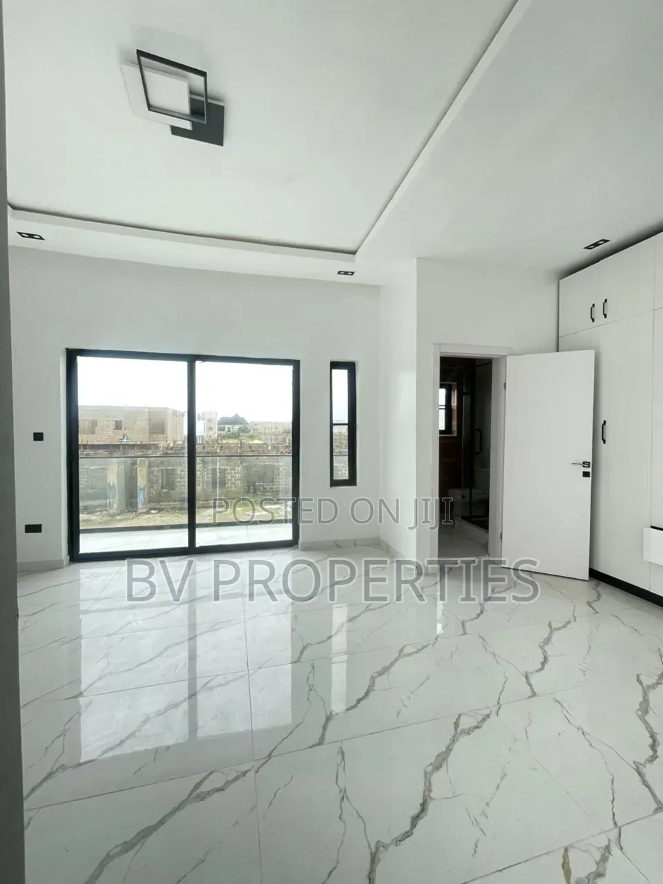 3bdrm Duplex in Lekki Phase 2 for rent in Lekki Phase 2